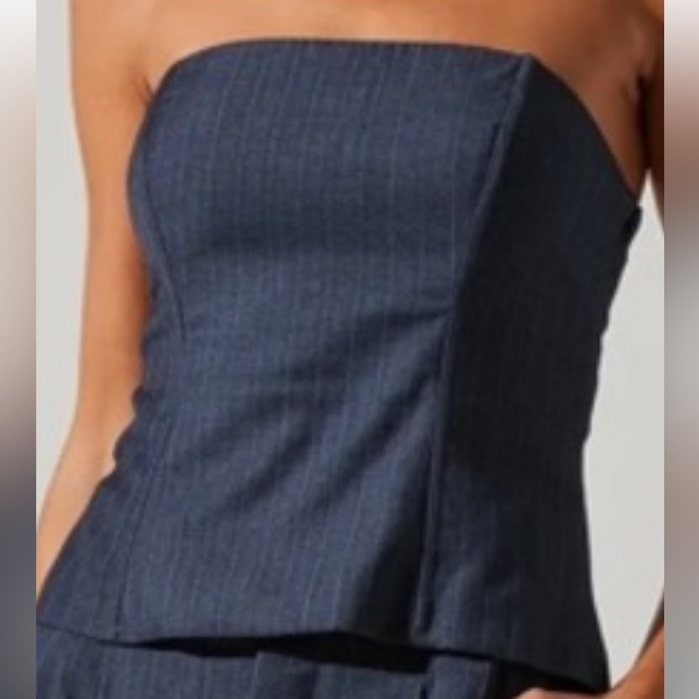 Astr - KALANI PINSTRIPE TUBE TOP xs EUC